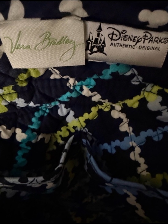 ? Vera Bradley Disney Parks Mickey Mouse Quilted Backpack Navy Blue Green